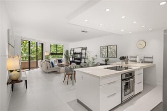 Building Photo - 101 Crandon Blvd