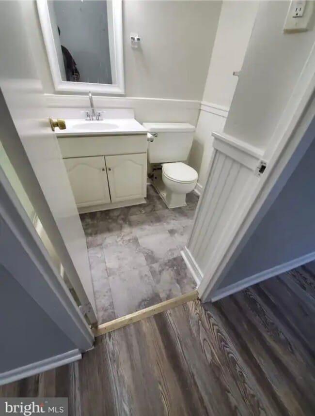 Building Photo - 401 Cooper Landing Rd