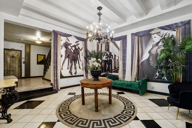 Foto del edificio - 1314 Hayworth Ave