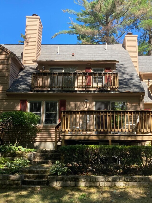 2 Dresden Ct, Portland, ME 04103 Condo for Rent in Portland, ME