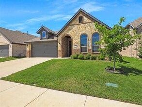 Building Photo - 3737 Trillium Dr