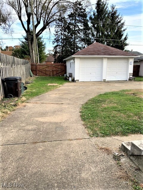 Building Photo - 2002 Dresden Rd