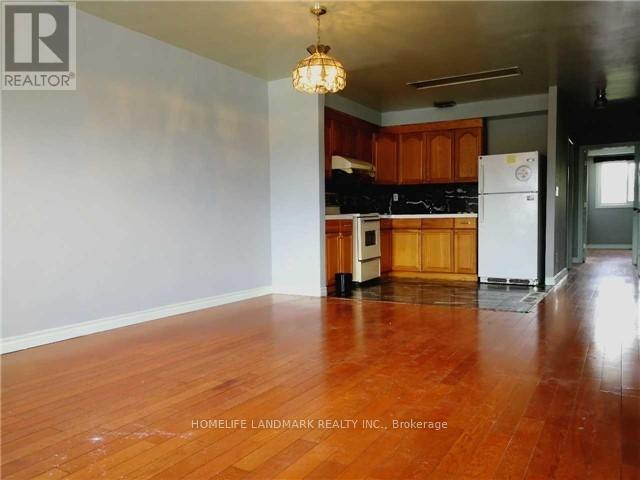 Photo principale - 1171 Lakeshore Rd E