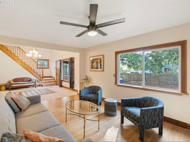 Foto del edificio - 3806 SE 30th Ave