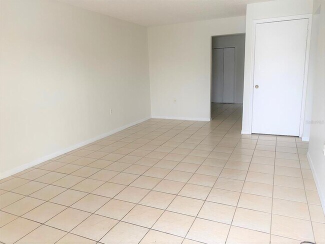 Foto del edificio - 122 Caribbean St