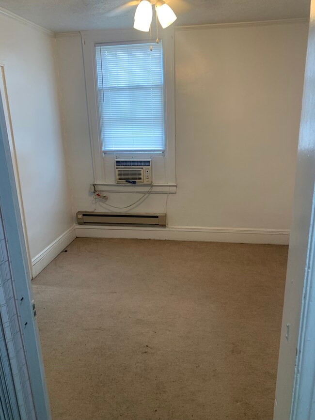 Building Photo - 1408 Watts St