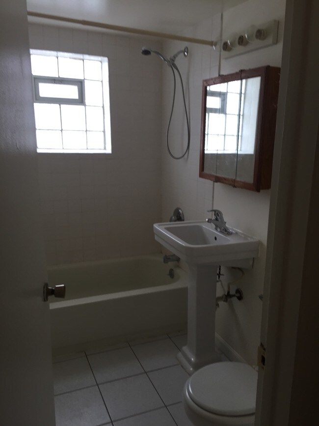 Foto del interior - 14638 Keystone Ave
