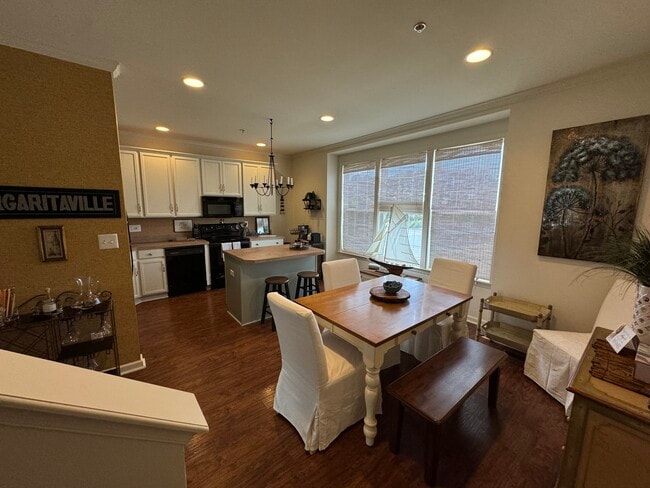 Foto del edificio - 35821 S Gloucester Cir