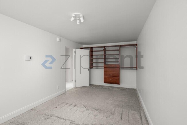 Foto del edificio - Unit 222