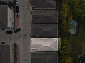 Building Photo - 8663 Cedardale Park Dr