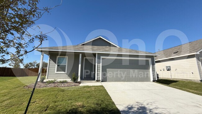 Foto del edificio - 7701 Rutherford Ln