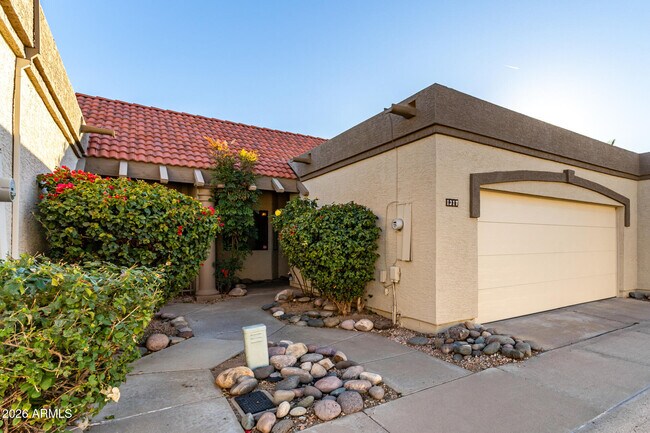 Foto del edificio - 1317 E Marny Rd