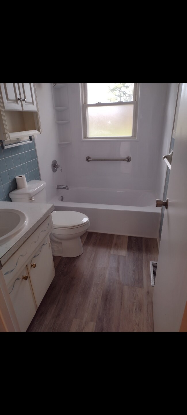 102 Kay St, Lawrenceburg, KY 40342 Townhome Rentals in Lawrenceburg