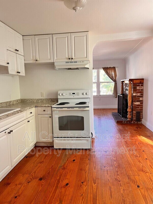 Foto del edificio - 866 53rd Ave N