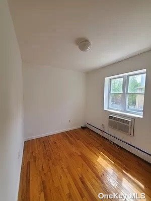 Foto del edificio - 571 Putnam Ave