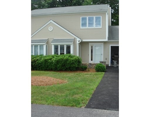 Primary Photo - 45 Oakwood Ln