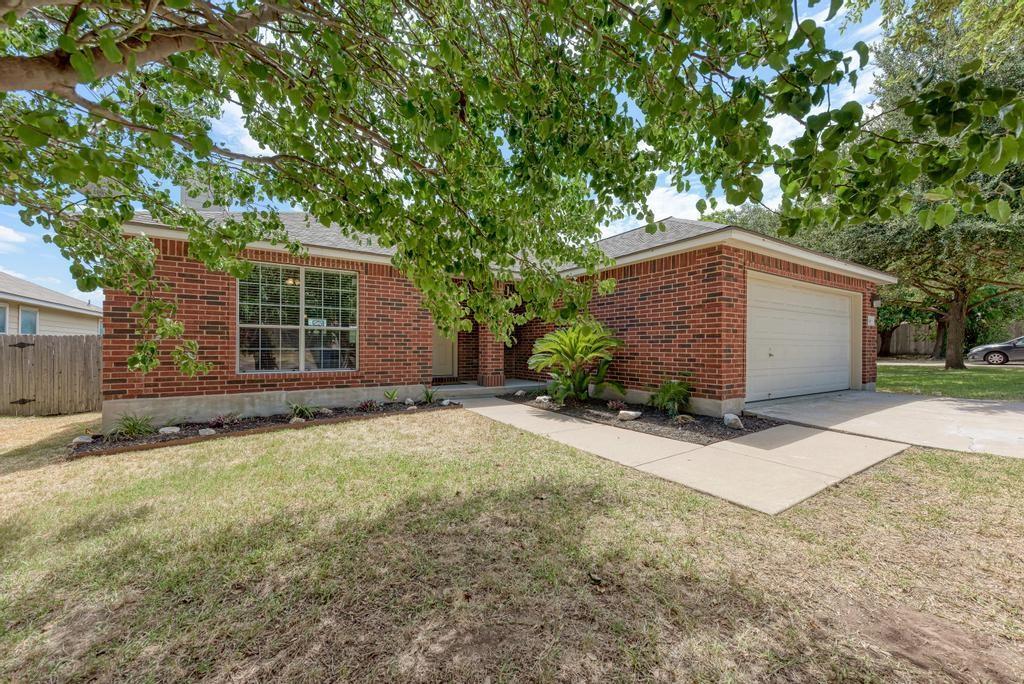 1309 Knippa Cove, Hutto, TX 78634