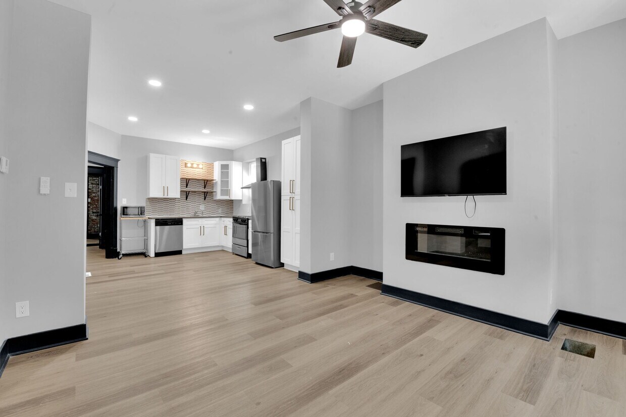 Foto principal - 3608 Nebraska Ave