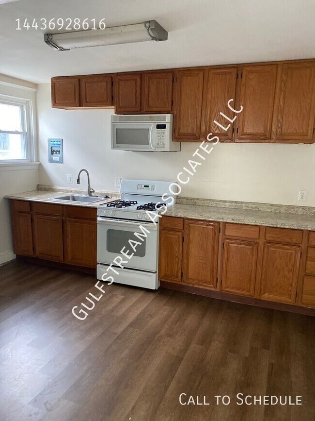 Foto del edificio - 3603 W Forest Park Ave