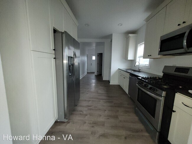 Building Photo - 5 br, 2 bath House - 4915 Killam Avenue