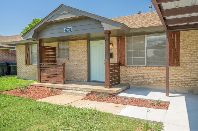 Foto del edificio - 505 N Norman Ave