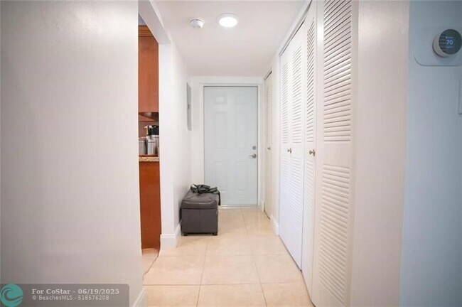 Foto del edificio - 8421 Lagos De Campo Blvd