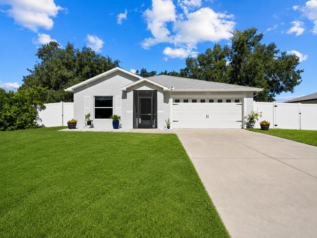 Building Photo - 3561 Shawn St