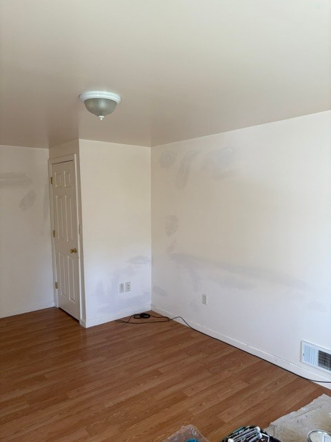 Living Room/Family Room - 4 Elm St