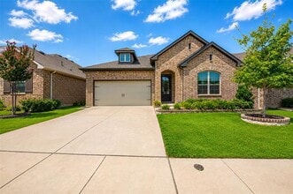Building Photo - 8637 Spindletop Dr