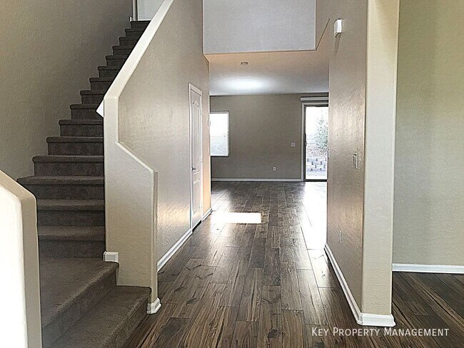 Building Photo - 183 Rolling Fields Ct