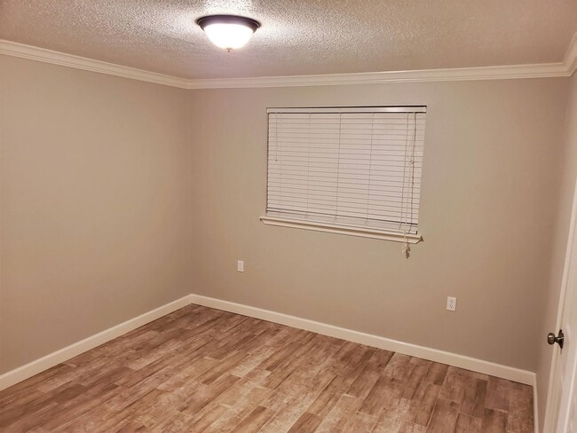 Building Photo - 13291 I-10