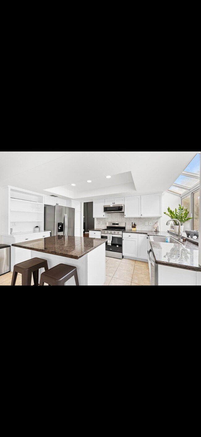 Building Photo - 8337 Tide Pool Dr