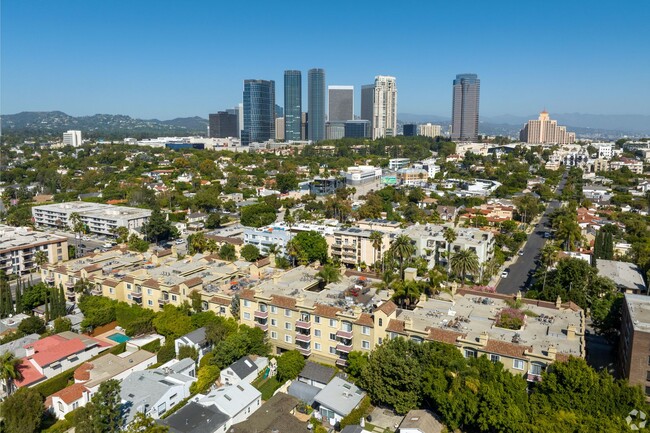 Building Photo - 2245 Beverly Glen Blvd.