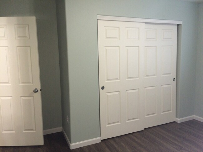 Foto del edificio - Large Home for Rent in Sage Point Service Area