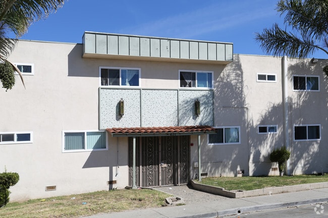 Foto del edificio - Cuesta Del Mar Apartments
