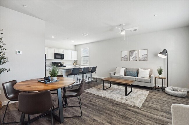 Foto del edificio - 705 Apache Trail