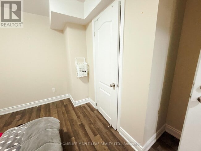 Building Photo - 53 Owlridge Dr