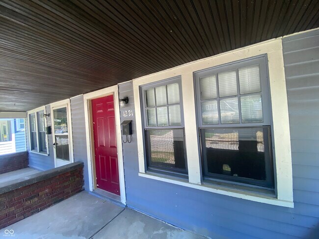 Foto del edificio - 4221 Guilford Ave