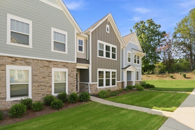 Foto del edificio - Cedar Ridge Townhomes