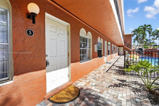 Foto del edificio - 1405 Miami Rd