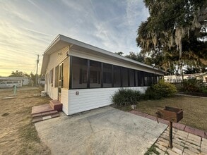 Building Photo - 8801 E Moonrise Ln