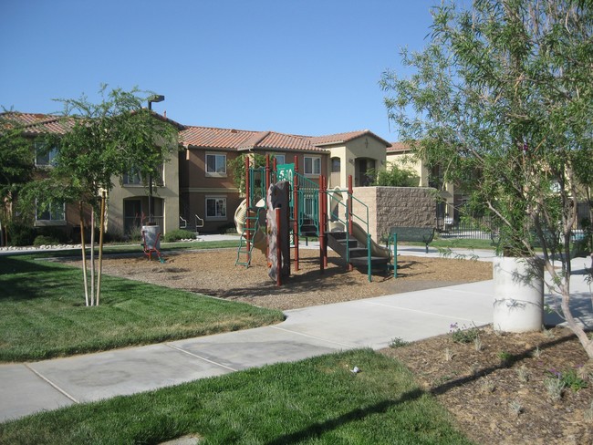 Playground - Larkspur Village