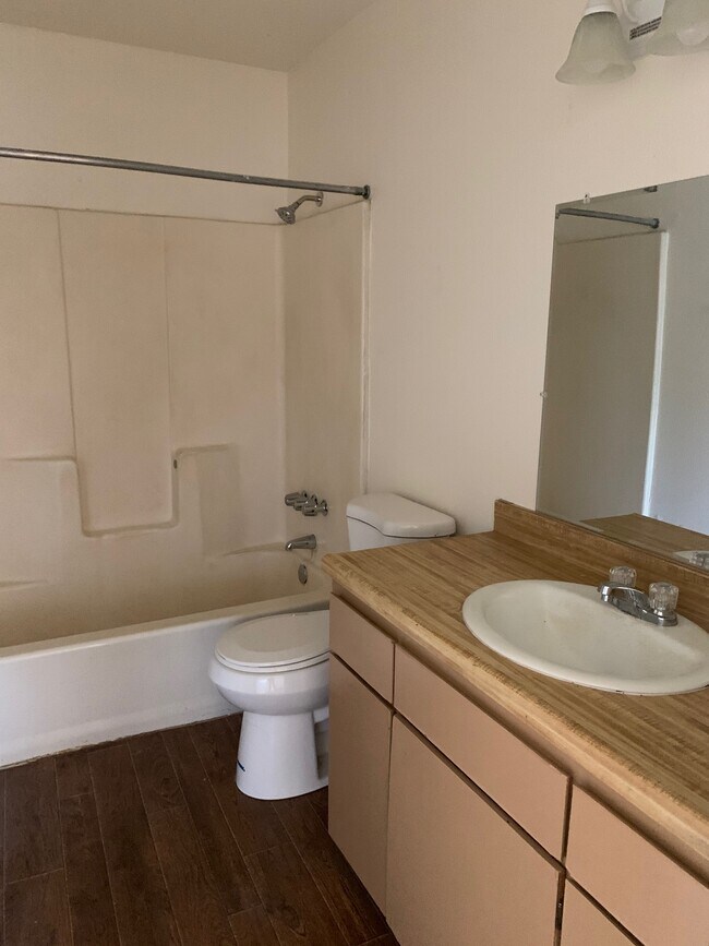 Bathroom - 59 S Rogers Ln
