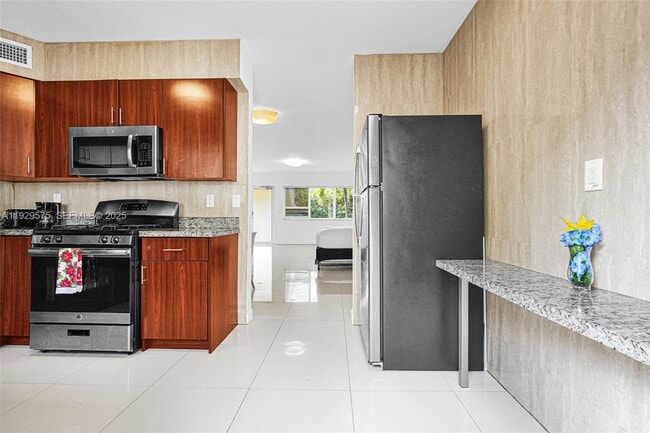 Foto del edificio - 1035 94th St