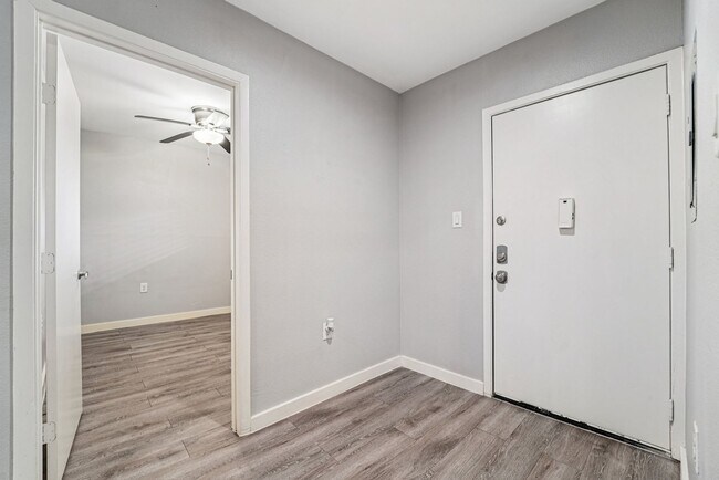 Interior Photo - Casa de Dali