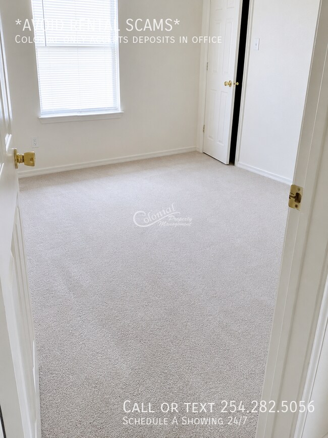 Foto del edificio - 4604 Bowles Dr