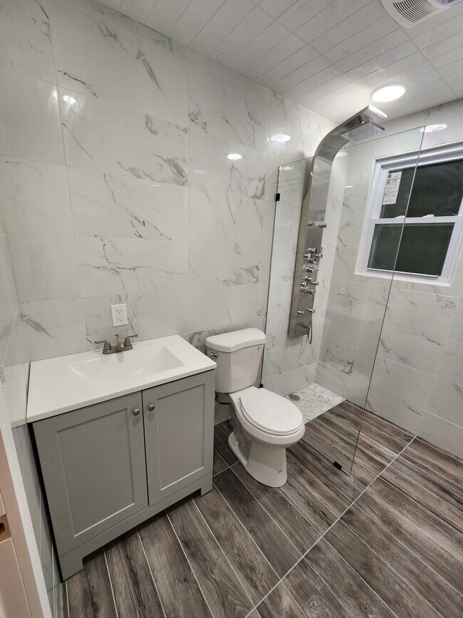 Bathroom - 9737 103rd St