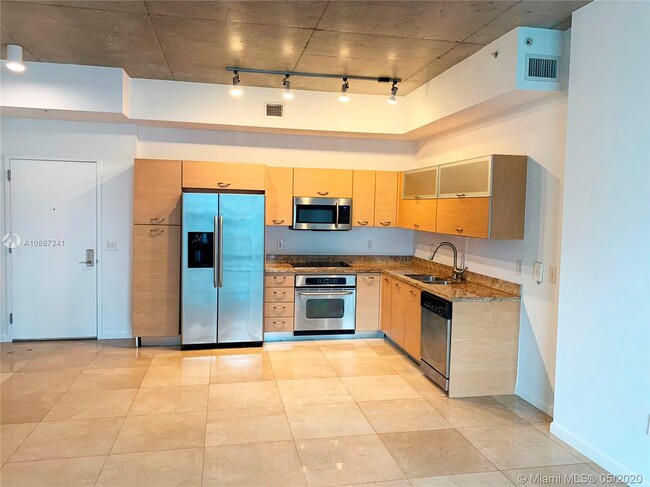 Building Photo - 2275 Biscayne Blvd Blvd