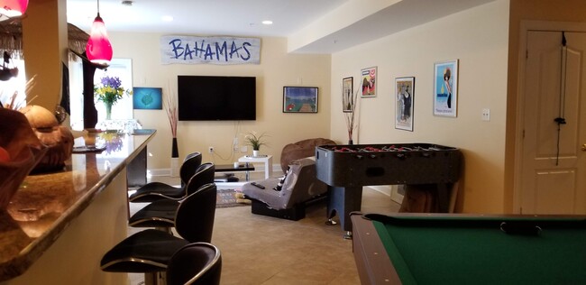 Foto del edificio - 16114 Nursery Ln