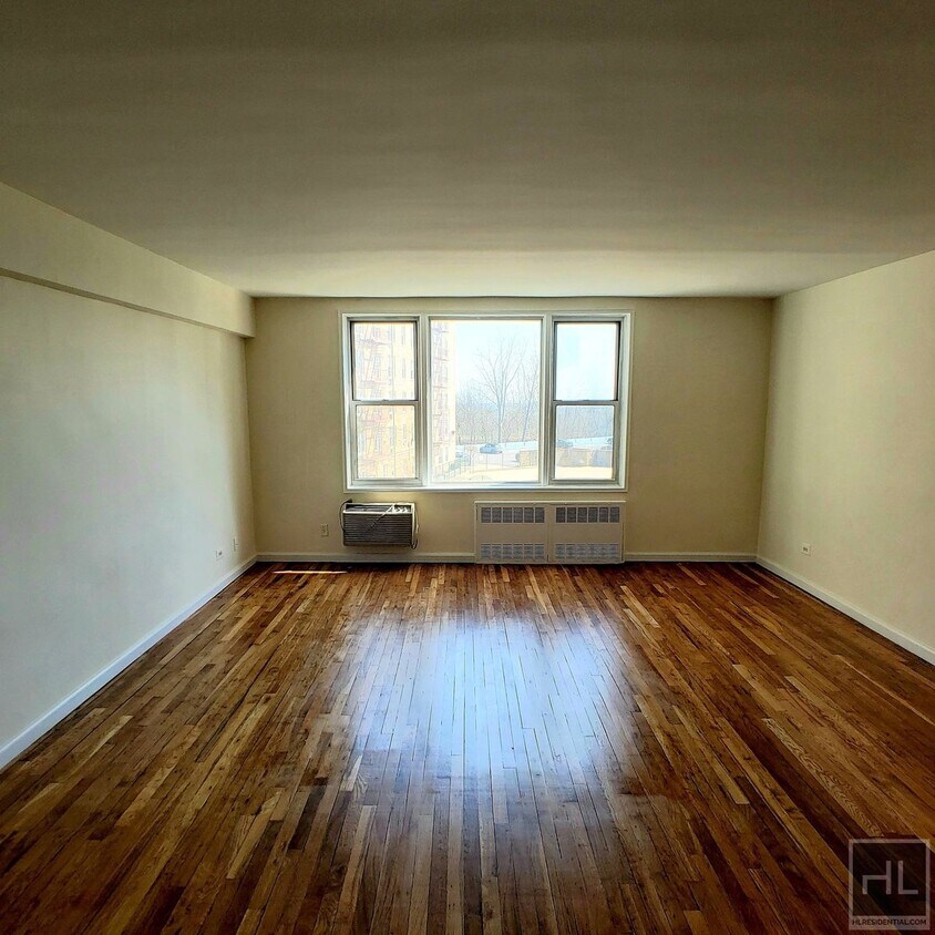 Foto del edificio - GRAND CENTRAL PARKWAY